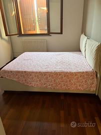 Letto matrimoniale IKEA 160x200