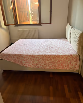 Letto matrimoniale IKEA 160x200