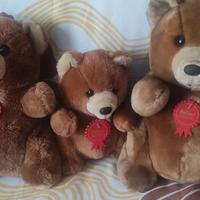 Famiglia di orsetti da collezione