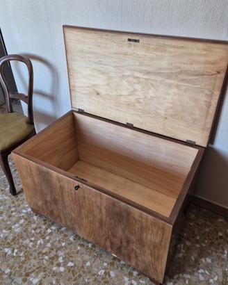 Cassapanca bella e capiente, buono stato