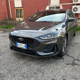 Focus V 2023 ecoboost ST-Line X 125cv
