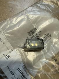 Luce ambiente Audi Q5 sportback anteriore sinistra