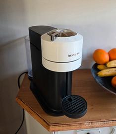 Macchina caffè Nespresso Vertuo