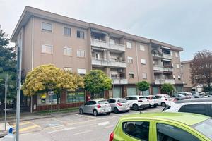 Pieris-s.canzian:appartamento con rimessa