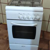 CUCINA 4 FUOCHI PIU FORNO