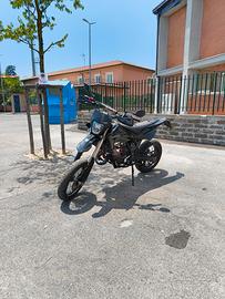 Husqvarna SM 125 