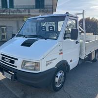 Iveco daily 35E12 cassone fisso
