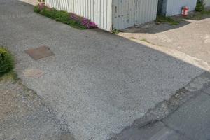 Garage + posto auto davanti