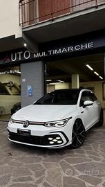 Volkswagen Golf GTI 2.0 TSI