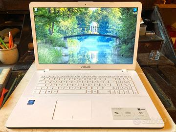 Asus Vivobook 17" Bianco ram 8Gb ssd nuovo 256gb