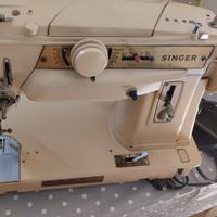 Macchina da cucire Singer come in foto 