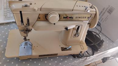Macchina da cucire Singer come in foto 