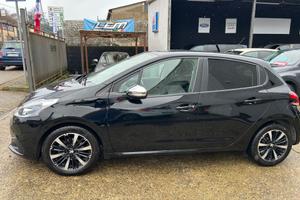Peugeot 208 BlueHDi 100 S&S 5 porte Signature
