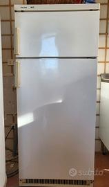 Elettrodomestici più vetrina anni 60