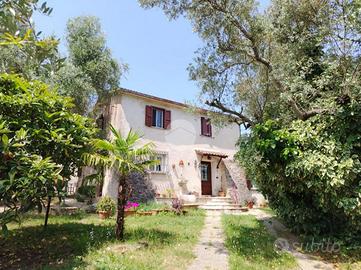 CASA INDIPENDENTE A TARANO