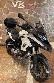 Benelli TRK 502 2019 NOLEGGIO MENSILE E SEMESTRALE