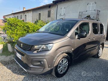 Peugeot rifter