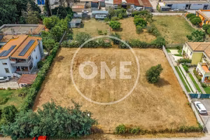 Terreno di 2202 m² a Anzio