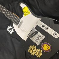 Chitarra elettrica EKO nera custodia omaggio