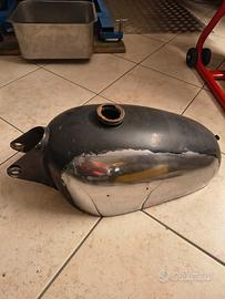 Serbatoio Ducati Scrambler d'epoca 