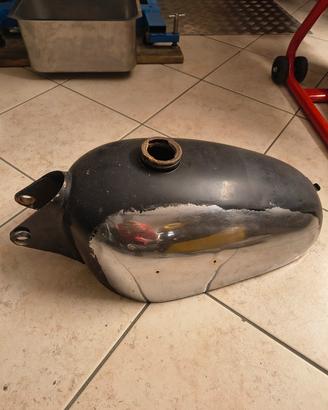 Serbatoio Ducati Scrambler d'epoca 