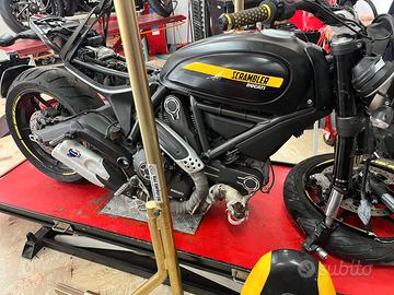Ducati Scrambler 800