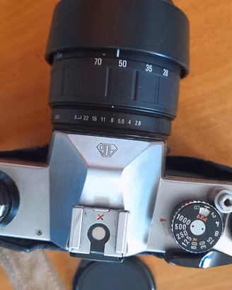 Pentax K1000 + ZOOM + CUSTODIA