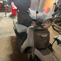 Aprilia Scarabeo