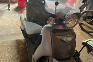 Aprilia Scarabeo