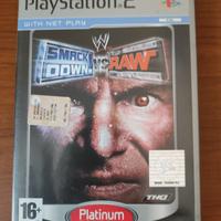 Gioco per PS2. Smack Down vs RAW.