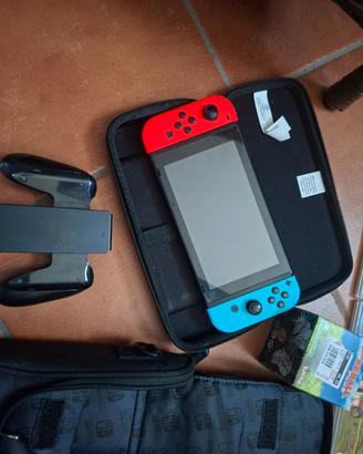 Nintendo Switch + accessori vari + 27 giochi