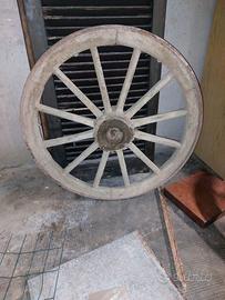 Ruote carro in legno