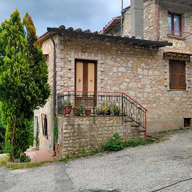 Casa semi indipendente