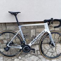 bici da corsa megamo
