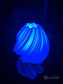 Lampada stampata in 3D Fractal Elegance