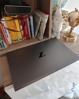 HP ZBOOK 4K RTX3070,i9,32gb,1tb creator notebook 