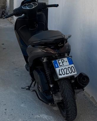 Piaggio medley special edition