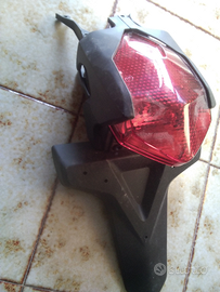 Ricamb Fanale post portatarga honda crf 250 l