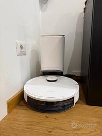 Robot Aspirapolvere e lava pavimenti.Deebot n8+