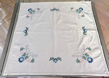 Tovaglietta vintage anni ‘70 ricamo a mano