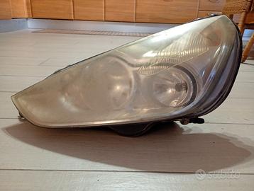 Fari Ford s max 2010