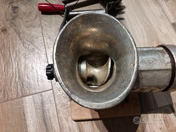 Macchina manuale per salumi insaccati/salsicce