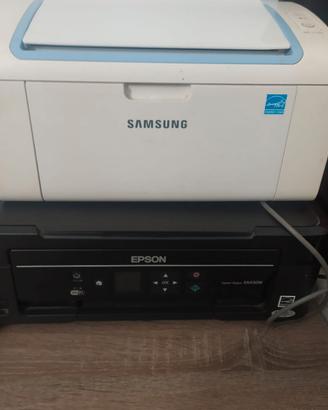 2 Stampanti A4: Una Samsung b/n e  Epson color