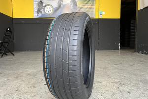 1 Pneumatico 225/55R17 101Y Hankook 80% residui