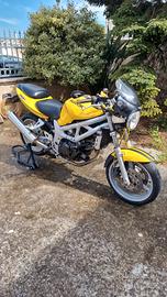 SUZUKI SV650 N 2001