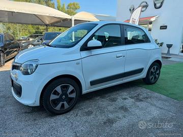 RENAULT Twingo SCe Lovely