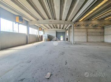 CAPANNONE A SANT'ANGELO LODIGIANO