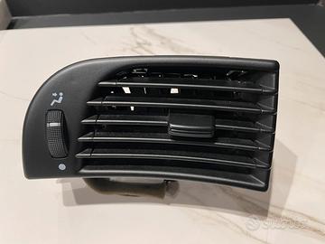 Bocchetta aria DX Lancia Lybra