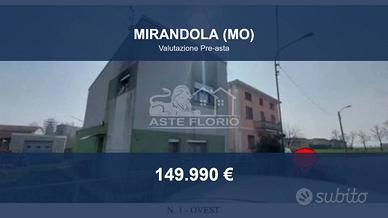 Immobile in asta di 115 m² con box auto a Mirandol