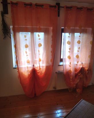 tende color arancione